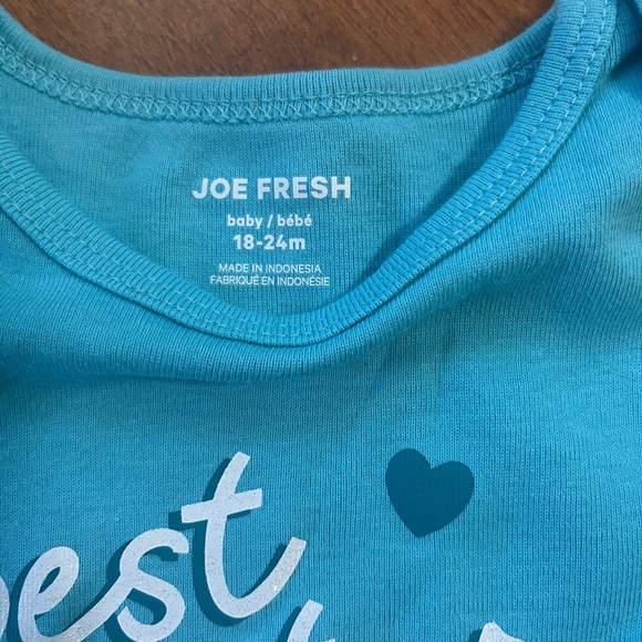 BEST SISTER EVER Long Sleeve Onsie - Picture 3 of 6